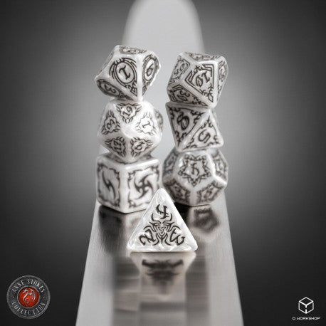 Tribal Dice Set: Pearl & Brown